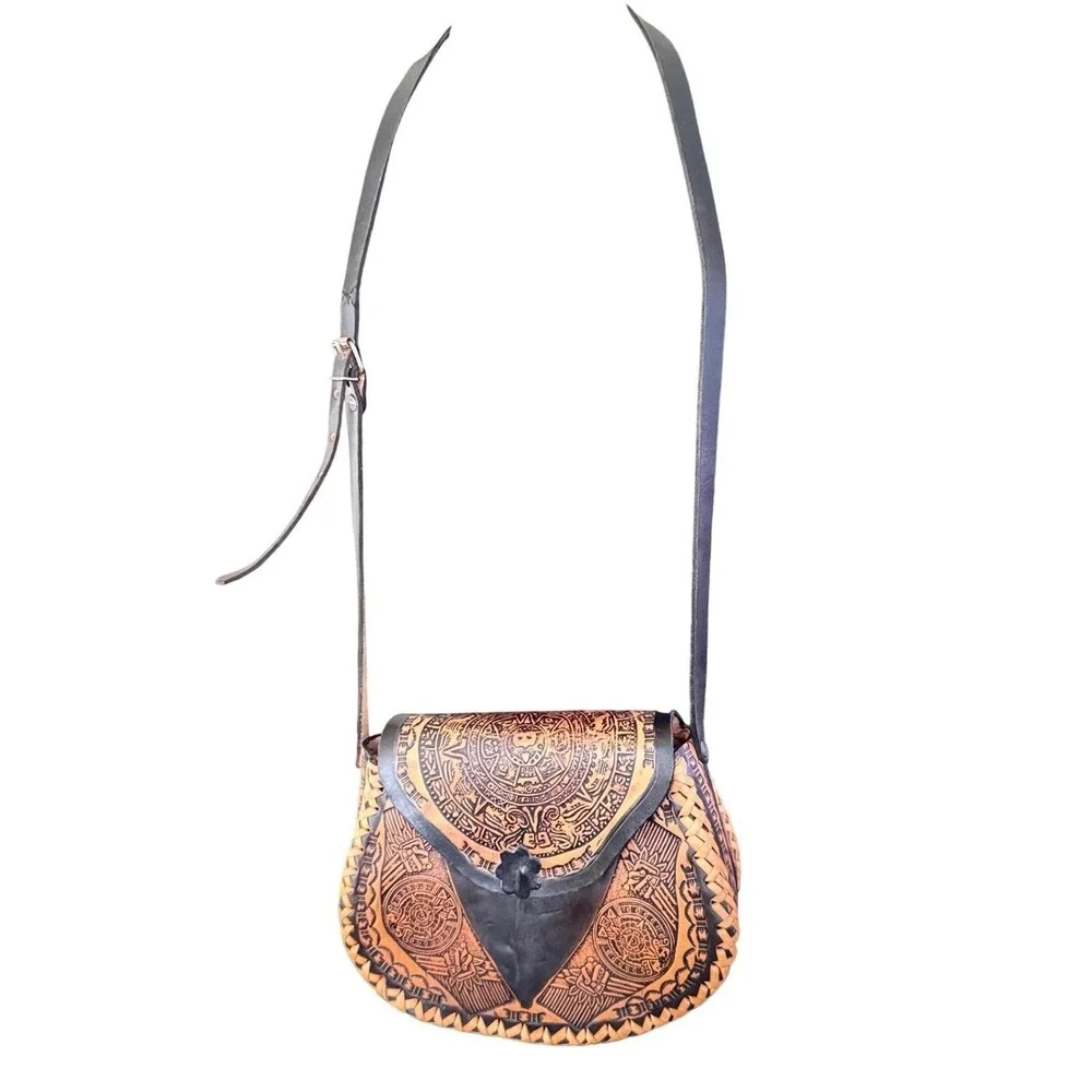 Vintage HandTooled‎ Leather Crossbody Mexico Aztec Mayan Calendar Boho Preloved